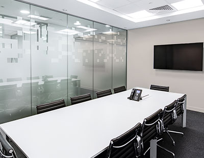 Commercial office cleaning Sydney meeteing room after clean 